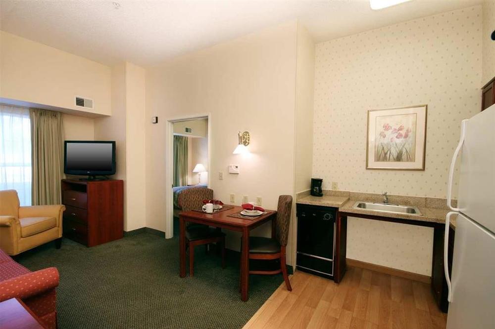 Homewood Suites By Hilton Erie Kearsarge Chambre photo