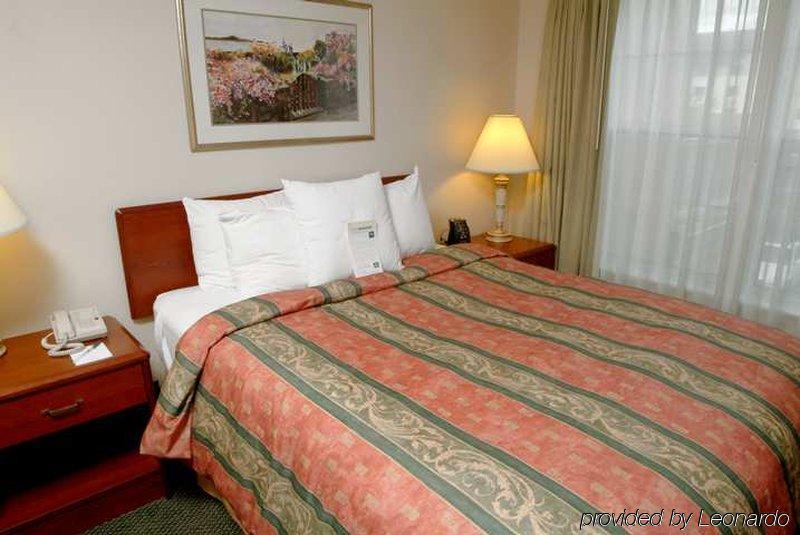 Homewood Suites By Hilton Erie Kearsarge Chambre photo
