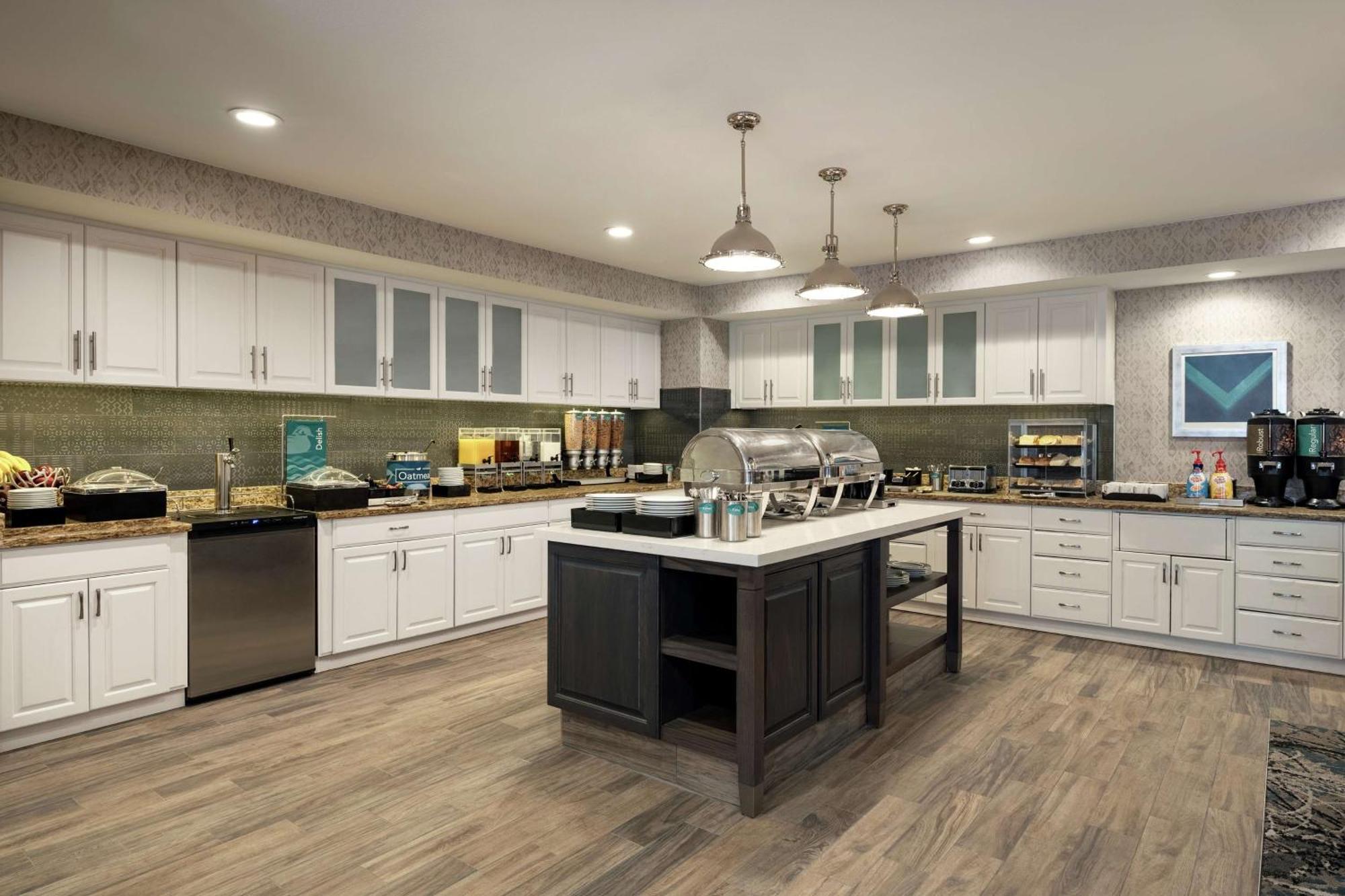 Homewood Suites By Hilton Erie Kearsarge Extérieur photo