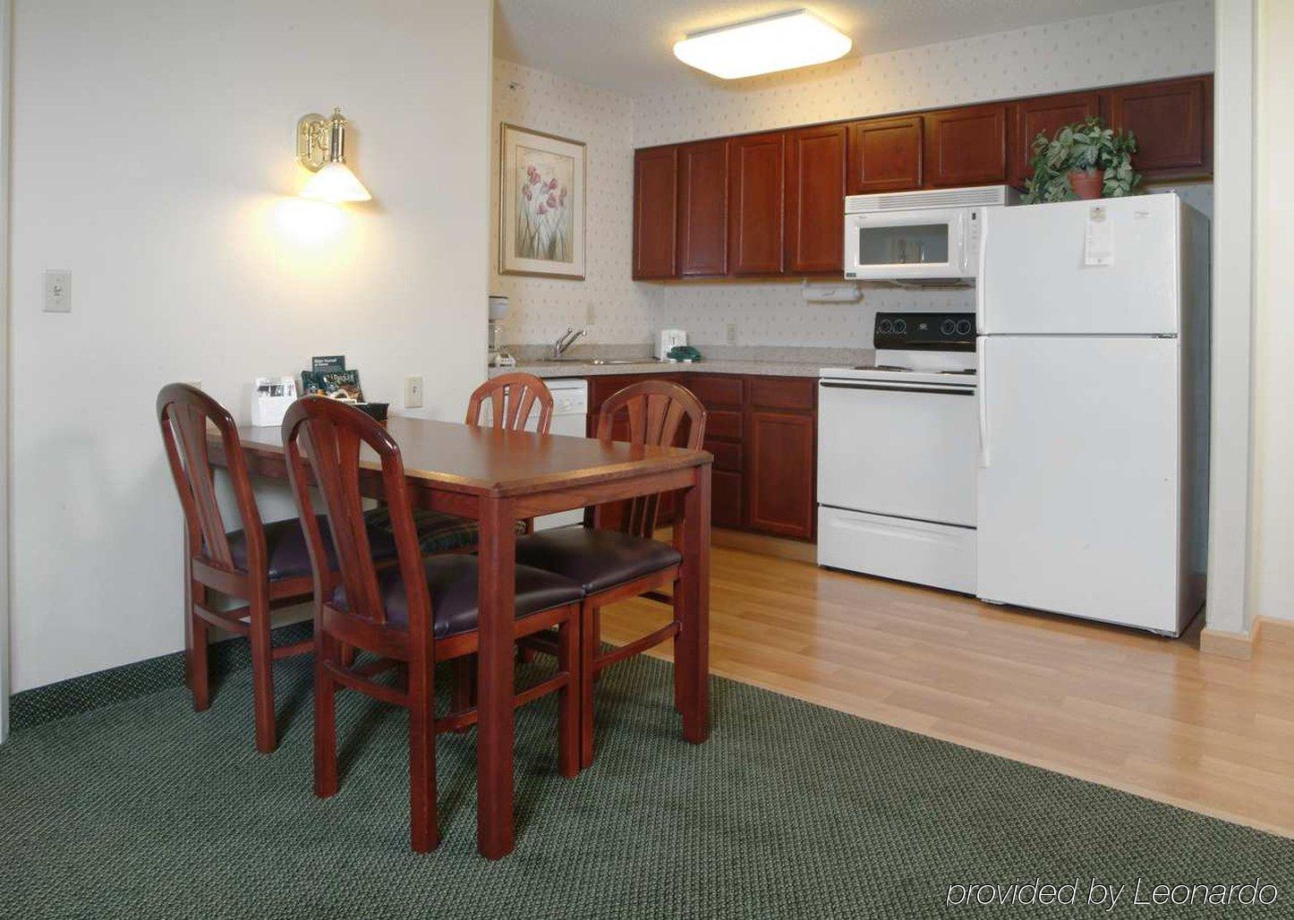 Homewood Suites By Hilton Erie Kearsarge Extérieur photo